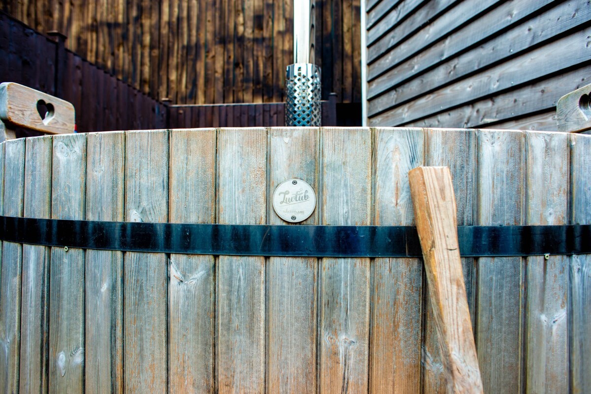 Digby's Hut - Glamping Shepherd Hut in the Peak District Digby's Hut - Glamping Shepherd Hut in the Peak District