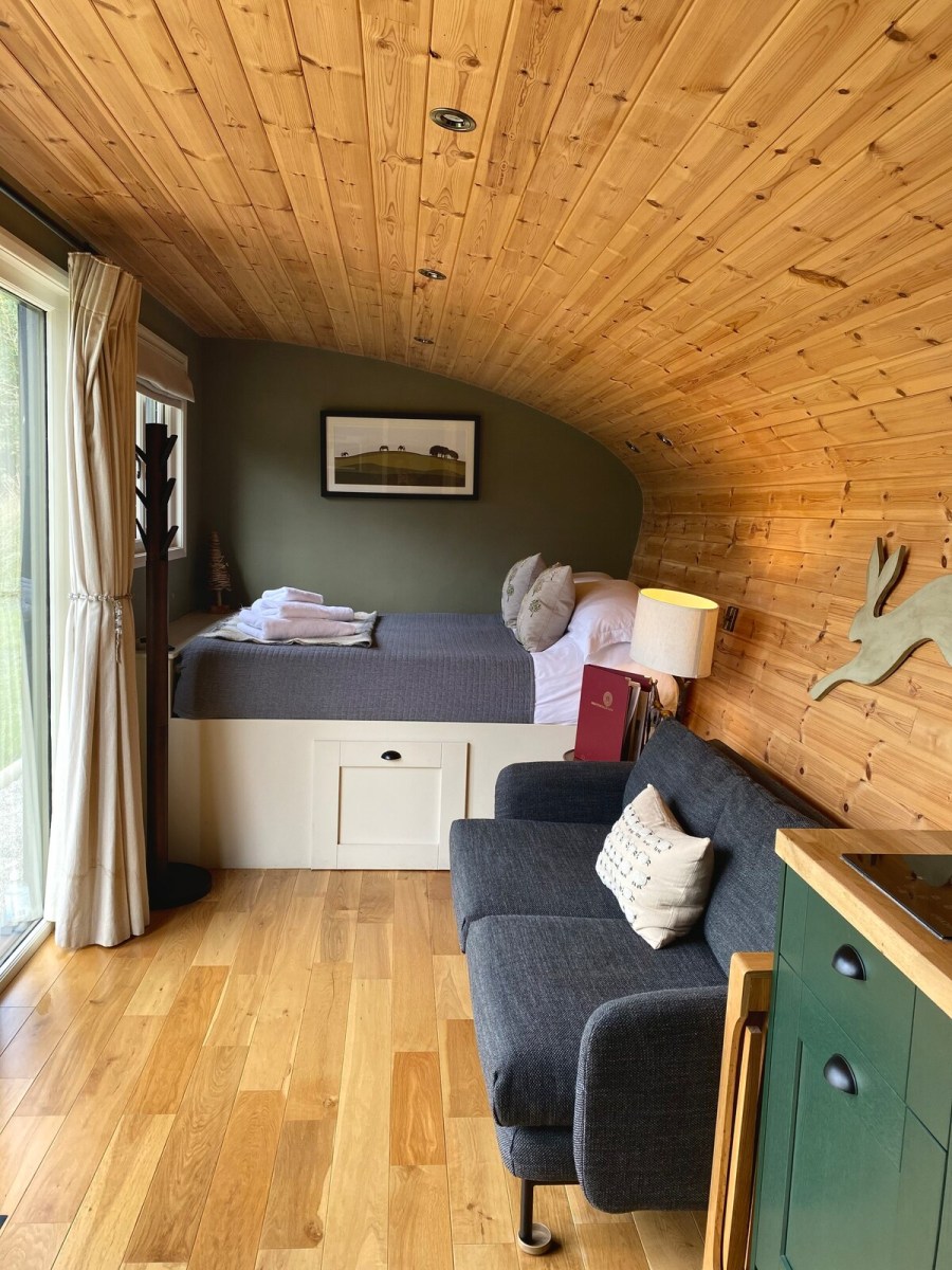 Hare's Retreat Glamping Cabin in the Peak District Hare's Retreat Glamping Cabin in the Peak District