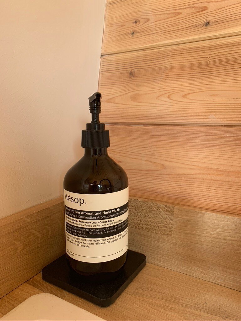 Meadow View Glamping Cabin in the Peak District Meadow View Glamping Cabin in the Peak District