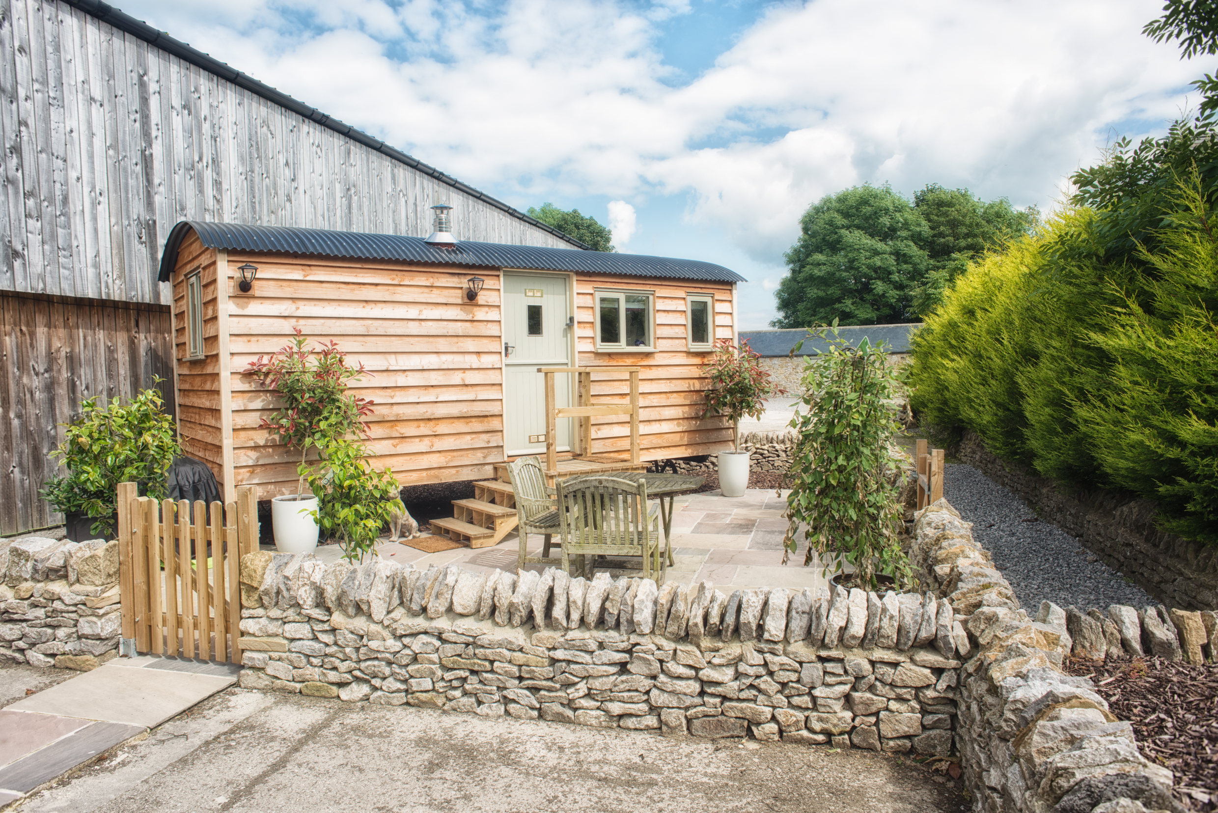 Bertie's Retreat Glamping Shepherds Hut Peak District Holidays Bertie's Retreat Glamping Shepherds Hut Peak District Holidays