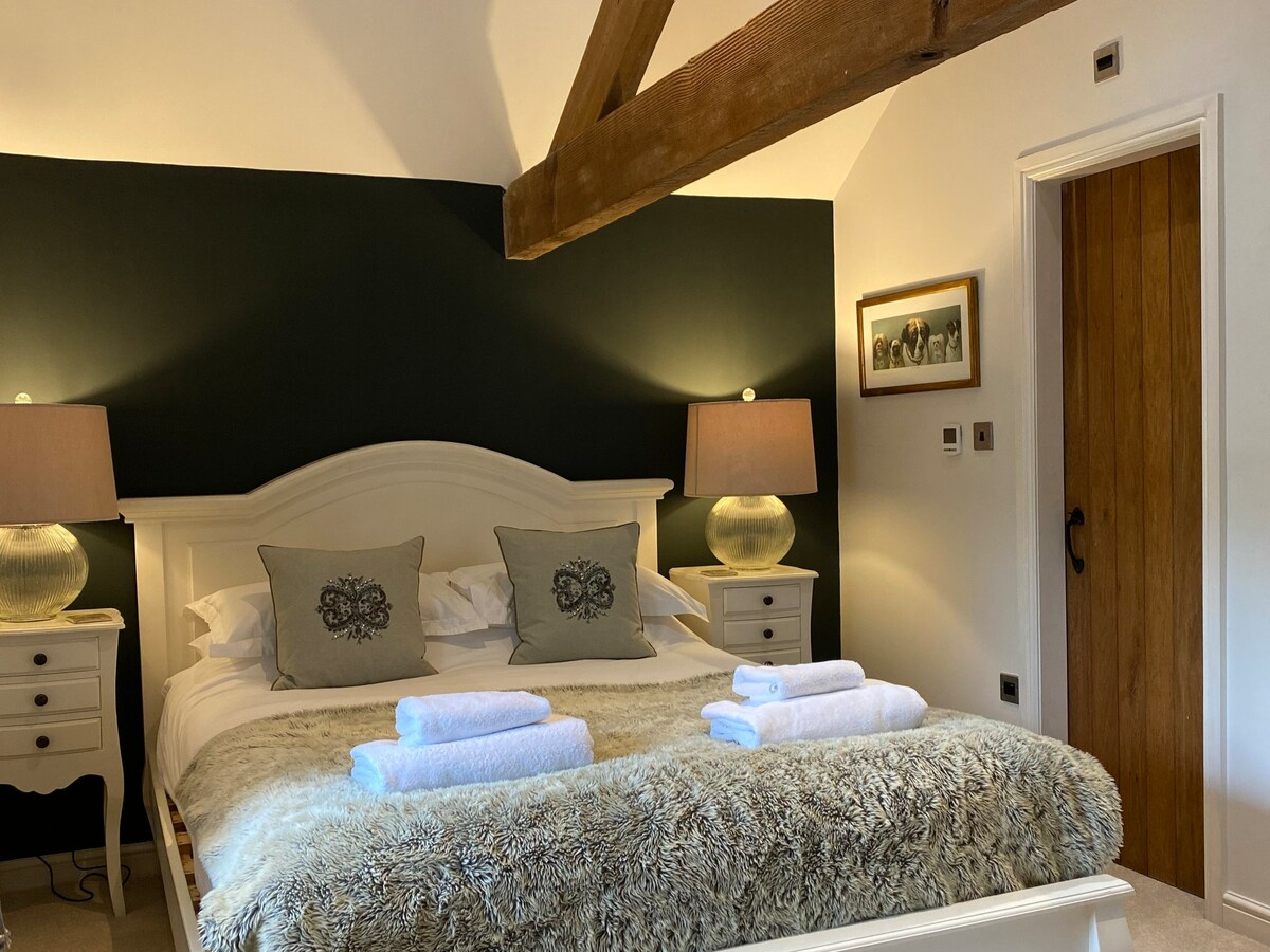 Brosterfield Suite Holiday Accommodation Peak District