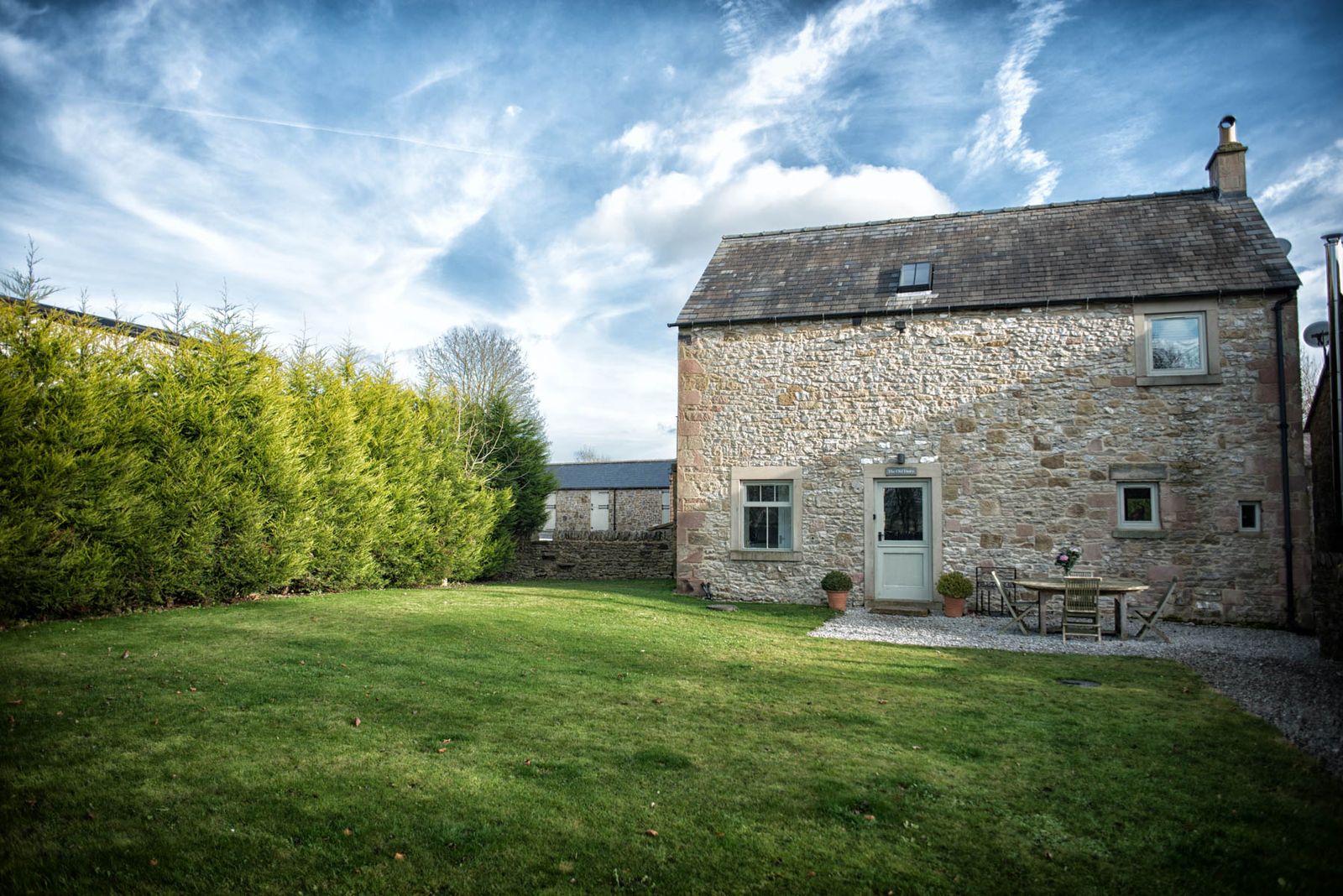 The Old Dairy Foolow Holiday Cottage  The Old Dairy Foolow Holiday Cottage